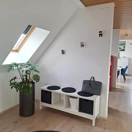 Zentrale Zwischen Heidelberg Und Mannheim * Edingen-Neckarhausen