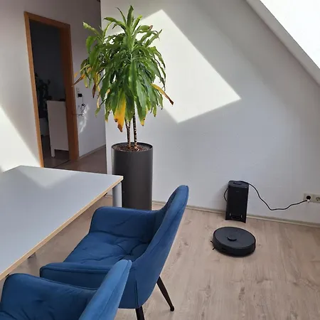 Zentrale Zwischen Heidelberg Und Mannheim * Edingen-Neckarhausen