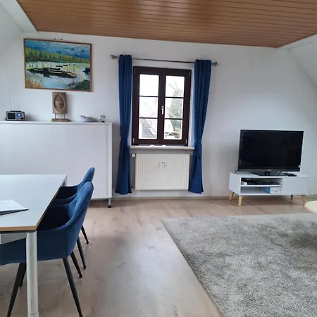 Zentrale Zwischen Heidelberg Und Mannheim * Edingen-Neckarhausen